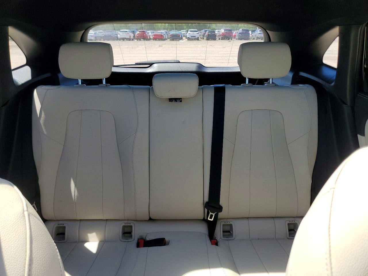 2025 Mercedes-Benz Gla 250 - zdjęcie 10