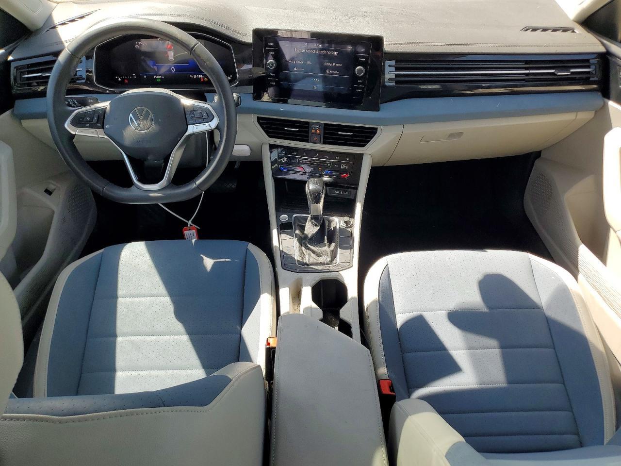 2025 Volkswagen Jetta Se - zdjęcie 8