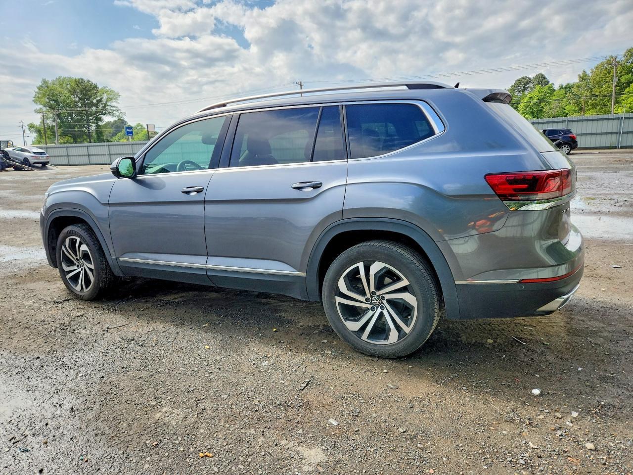 2021 Volkswagen Atlas Sel Premium - zdjęcie 2