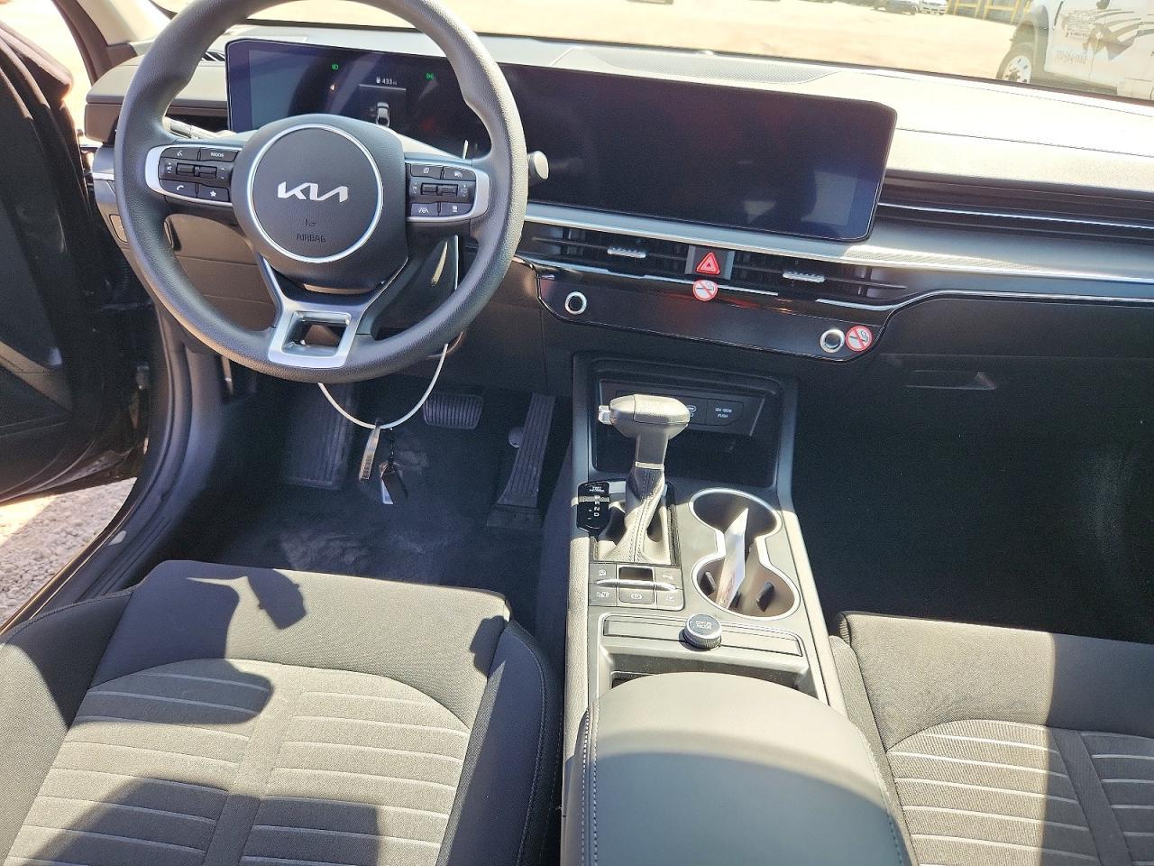 2026 Kia K5 Lxs - zdjęcie 8