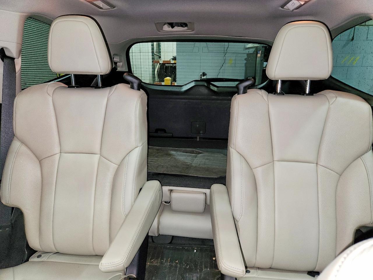 2024 Subaru Ascent Limited - zdjęcie 10