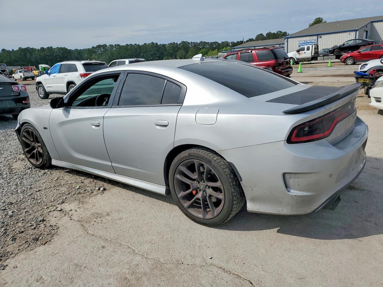 2020 Dodge Charger Scat Pack - zdjęcie 2