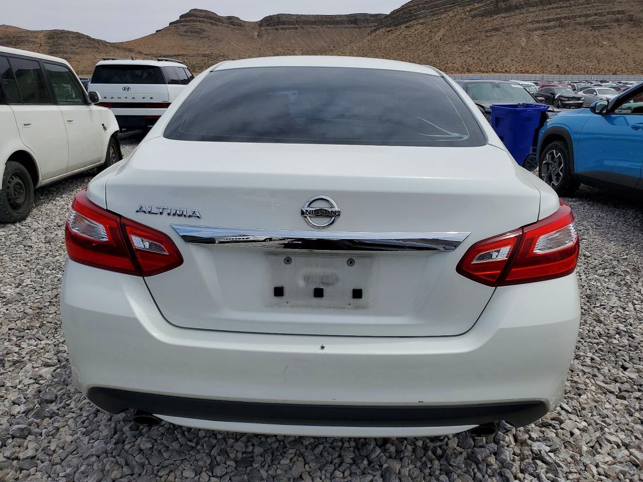 2016 Nissan Altima 2.5 S - zdjęcie 6
