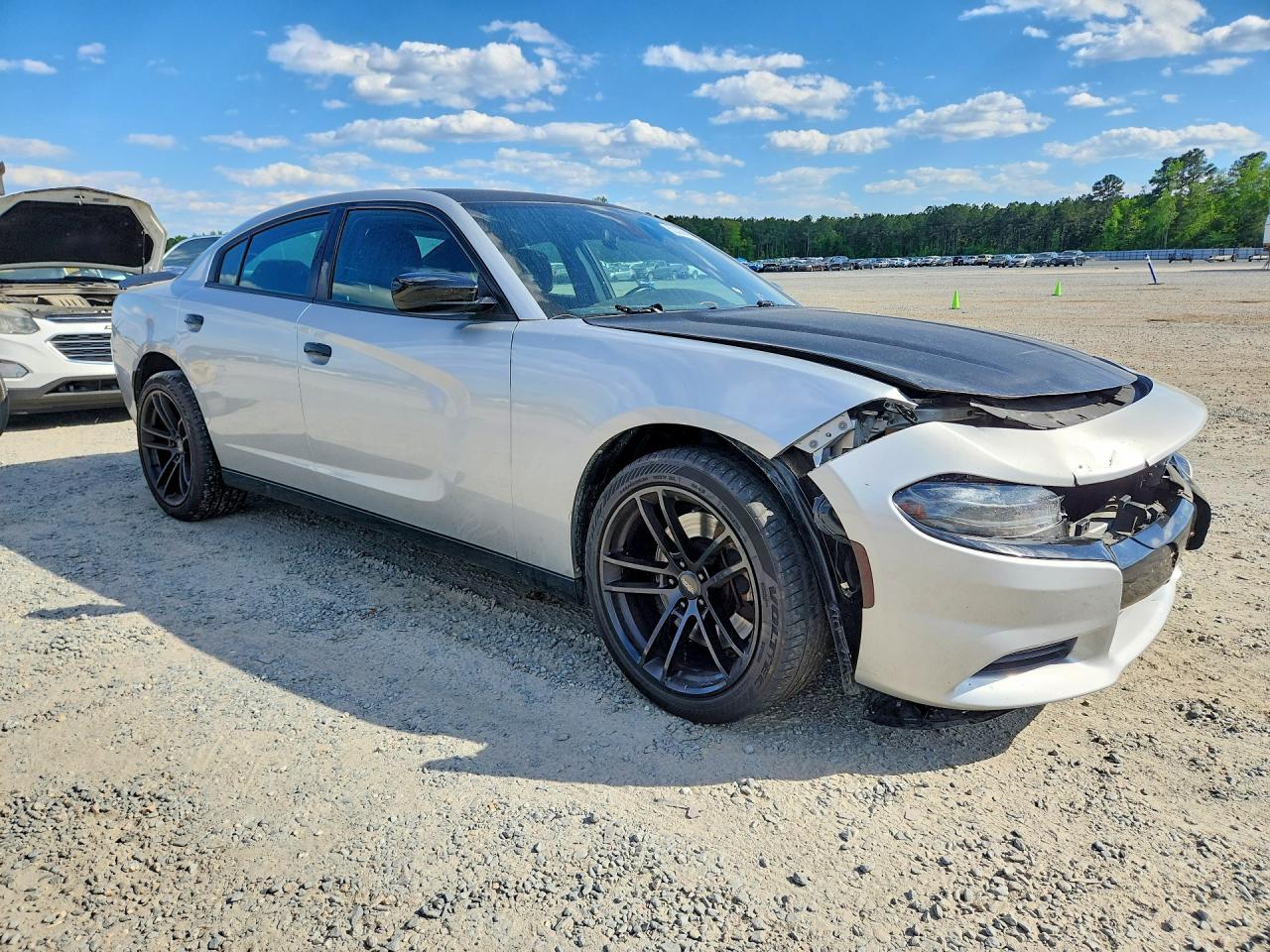 2019 Dodge Charger Police - zdjęcie 4