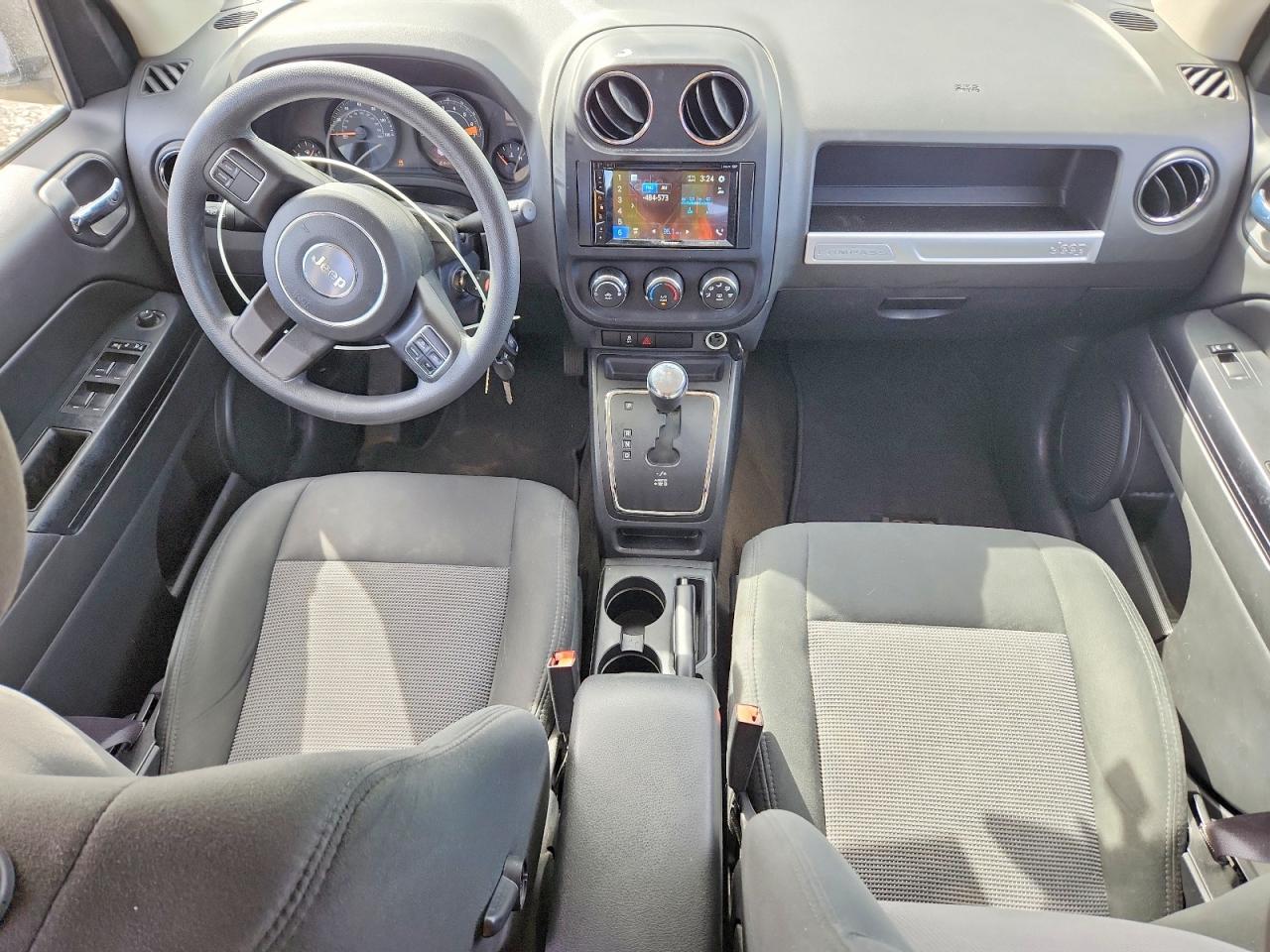 2015 Jeep Compass Sport - zdjęcie 8