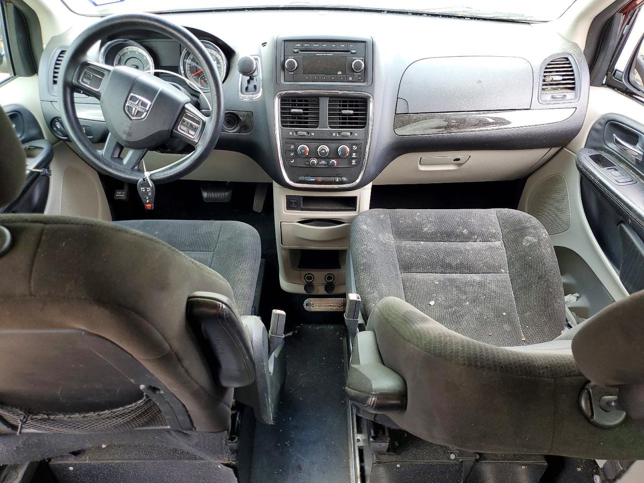 2016 Dodge Grand Caravan Sxt - zdjęcie 8
