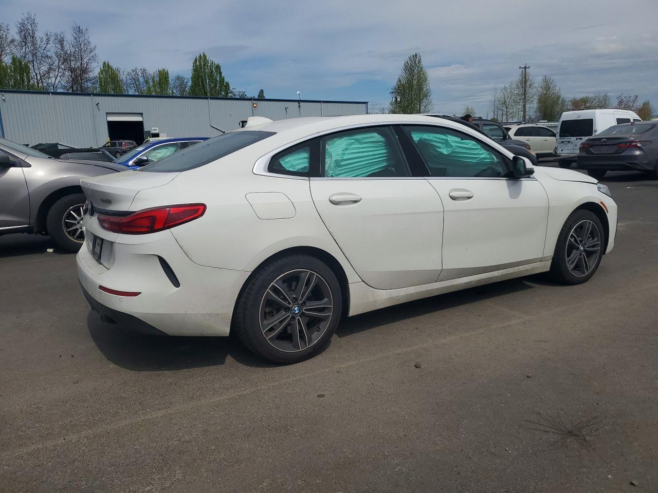 2022 BMW Seria 2 228i - zdjęcie 3