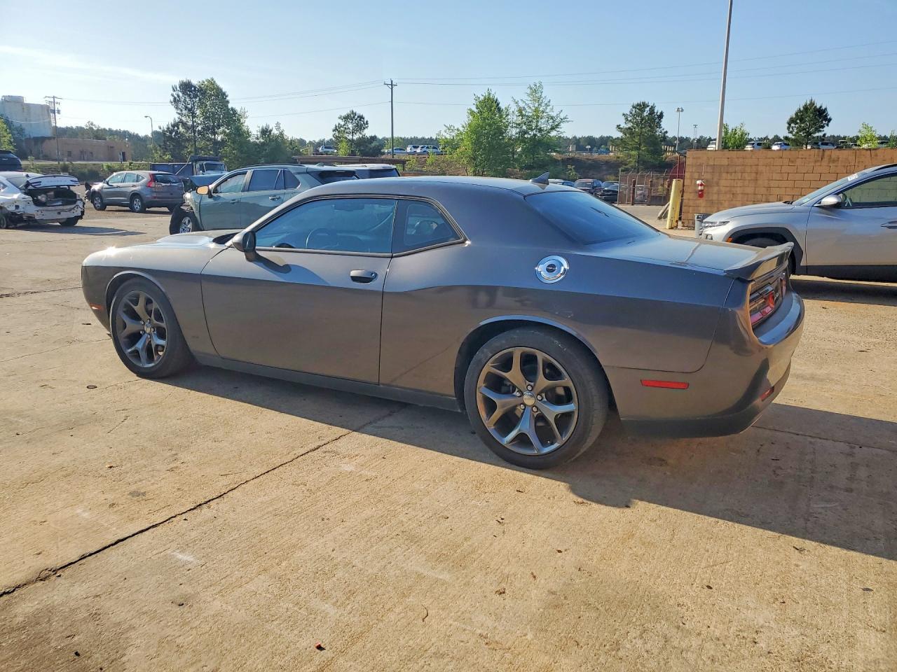 2016 Dodge Challenger Sxt - zdjęcie 2