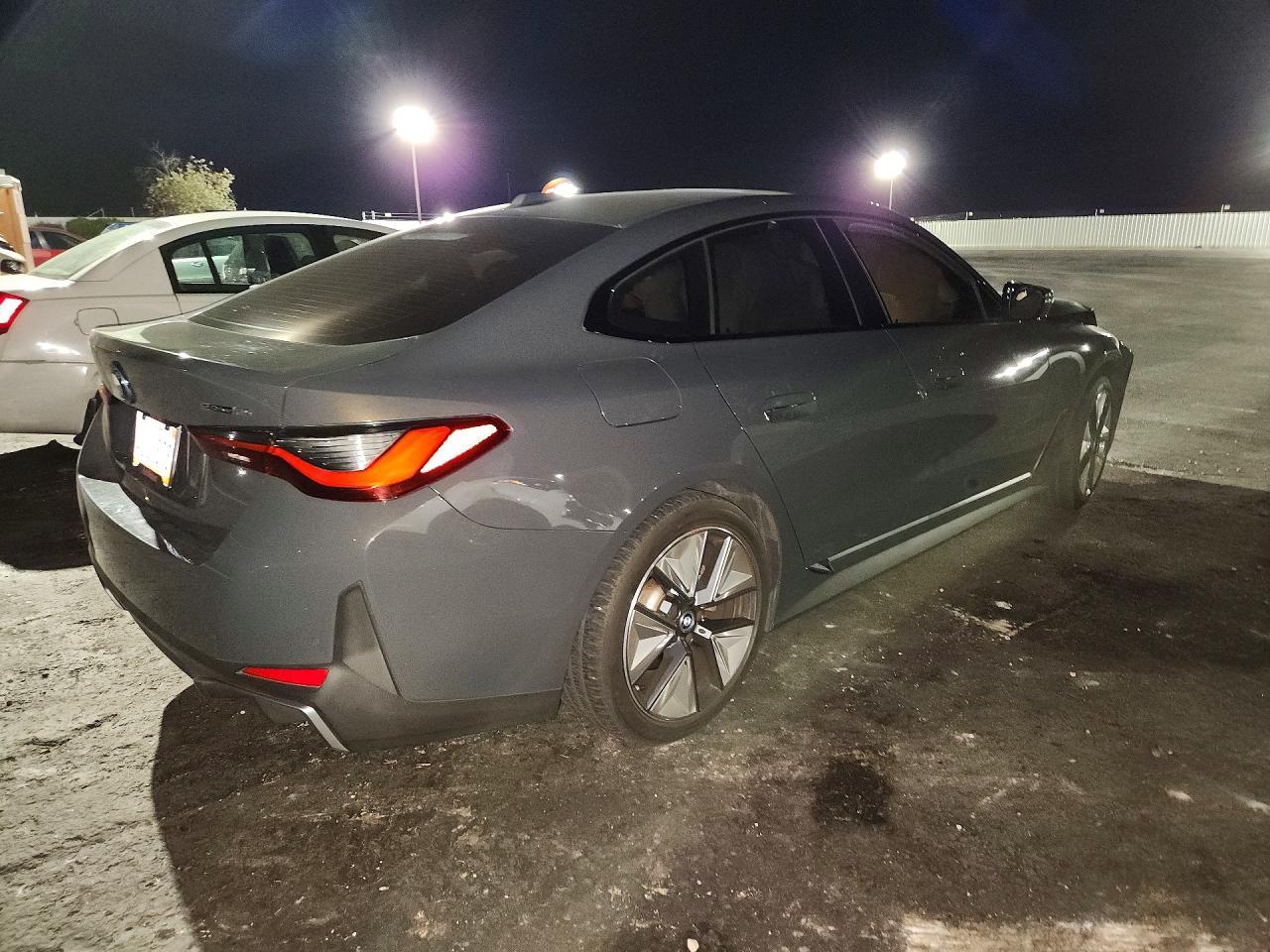 2023 BMW I4 Edrive 35 - zdjęcie 3