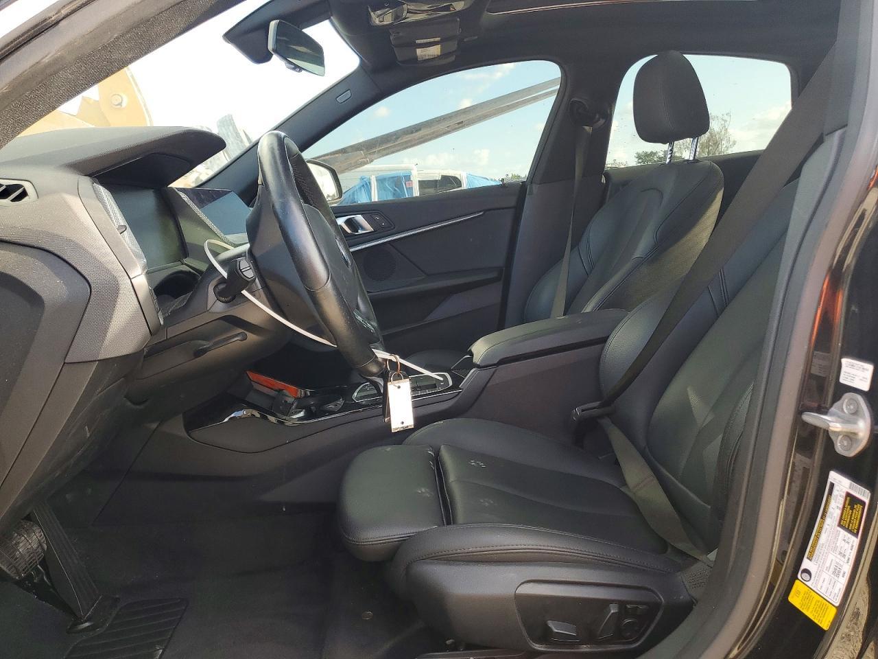 2024 BMW 228I - zdjęcie 7