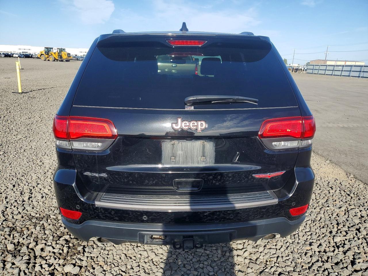 2018 Jeep Grand Cherokee Trailhawk - zdjęcie 6