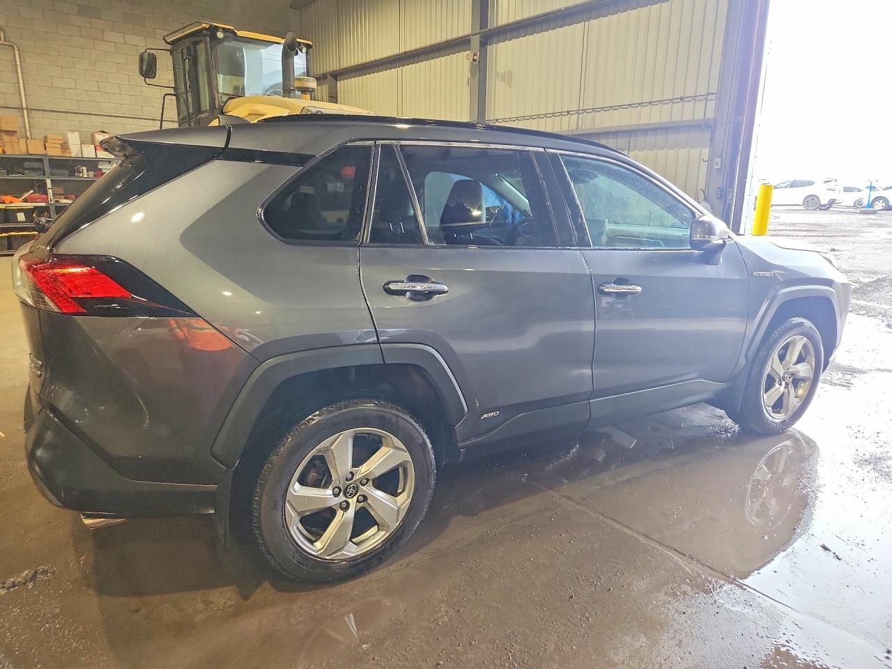 2020 Toyota Rav4 Limited - zdjęcie 3