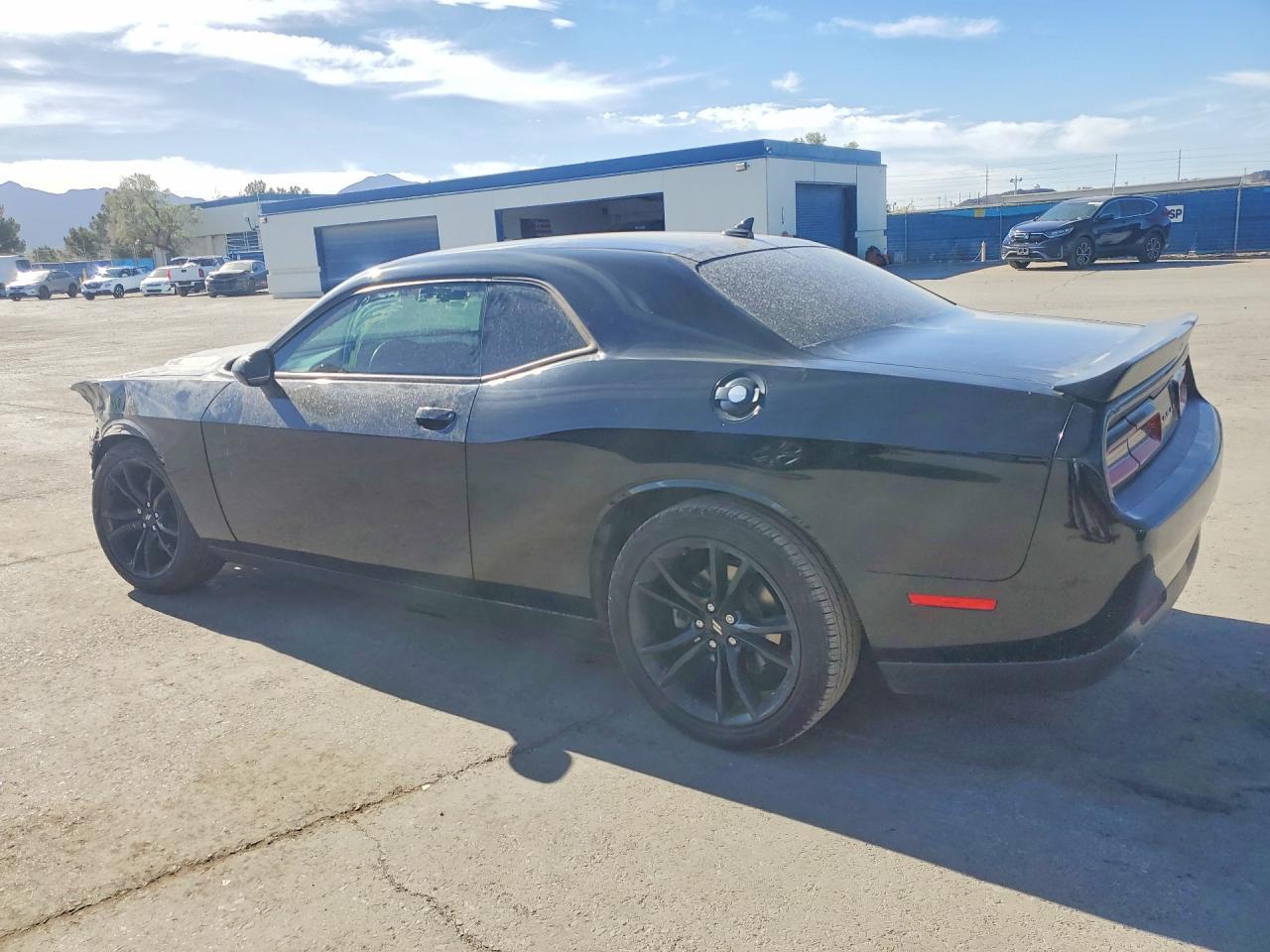 2018 Dodge Challenger Sxt - zdjęcie 2