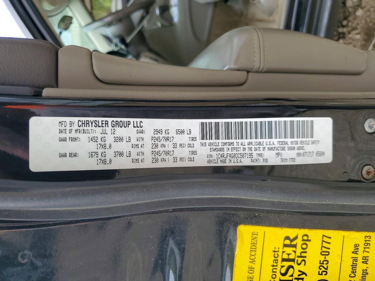 2013 Jeep Grand Cherokee Laredo - zdjęcie 13