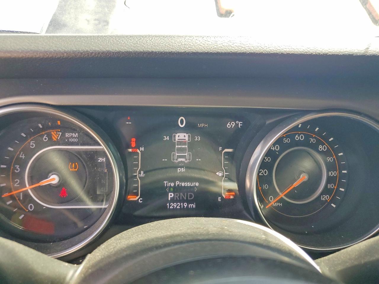 2019 Jeep Wrangler Unlimited Sport - zdjęcie 9