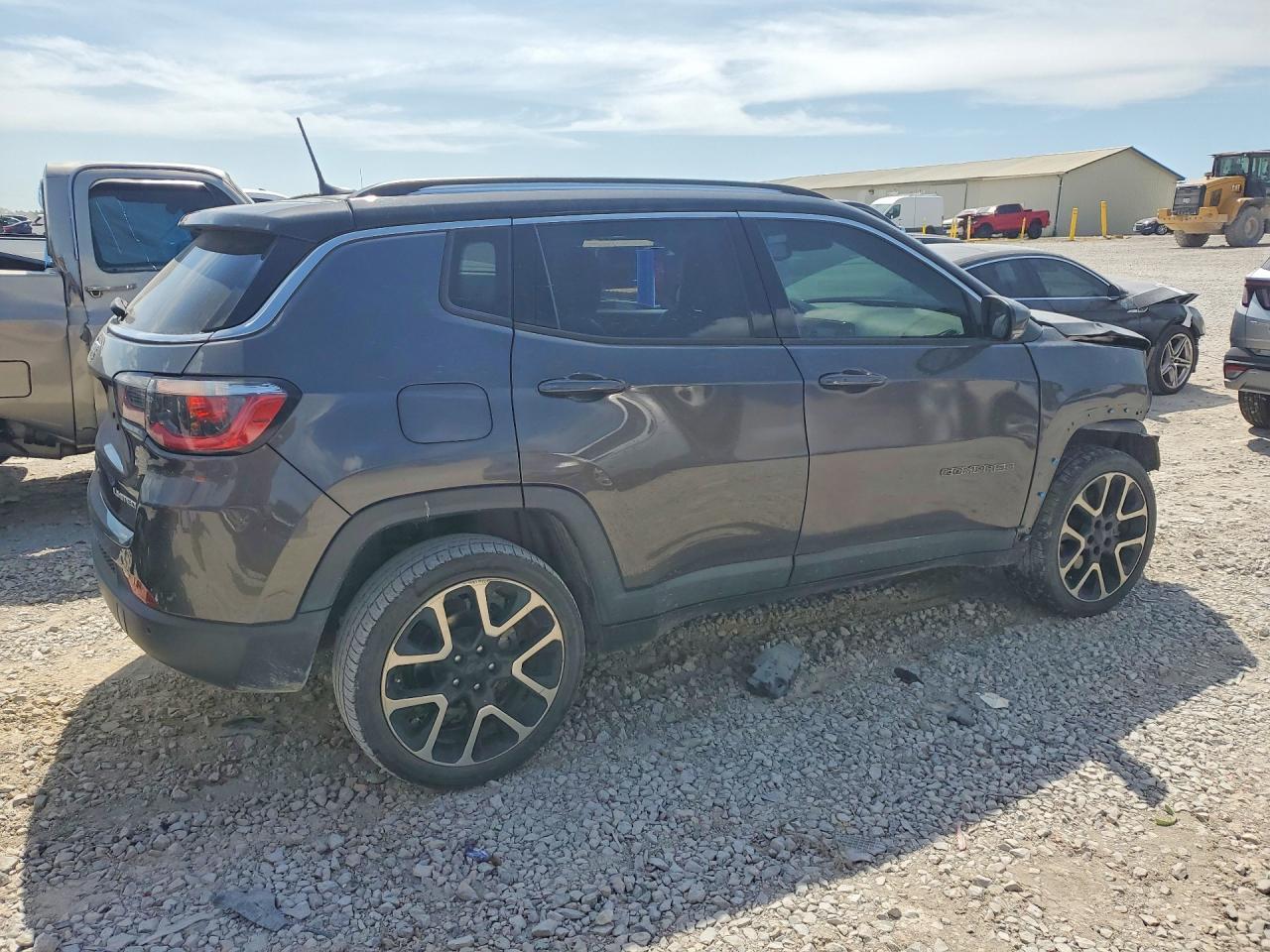 2018 Jeep Compass Limited - zdjęcie 3