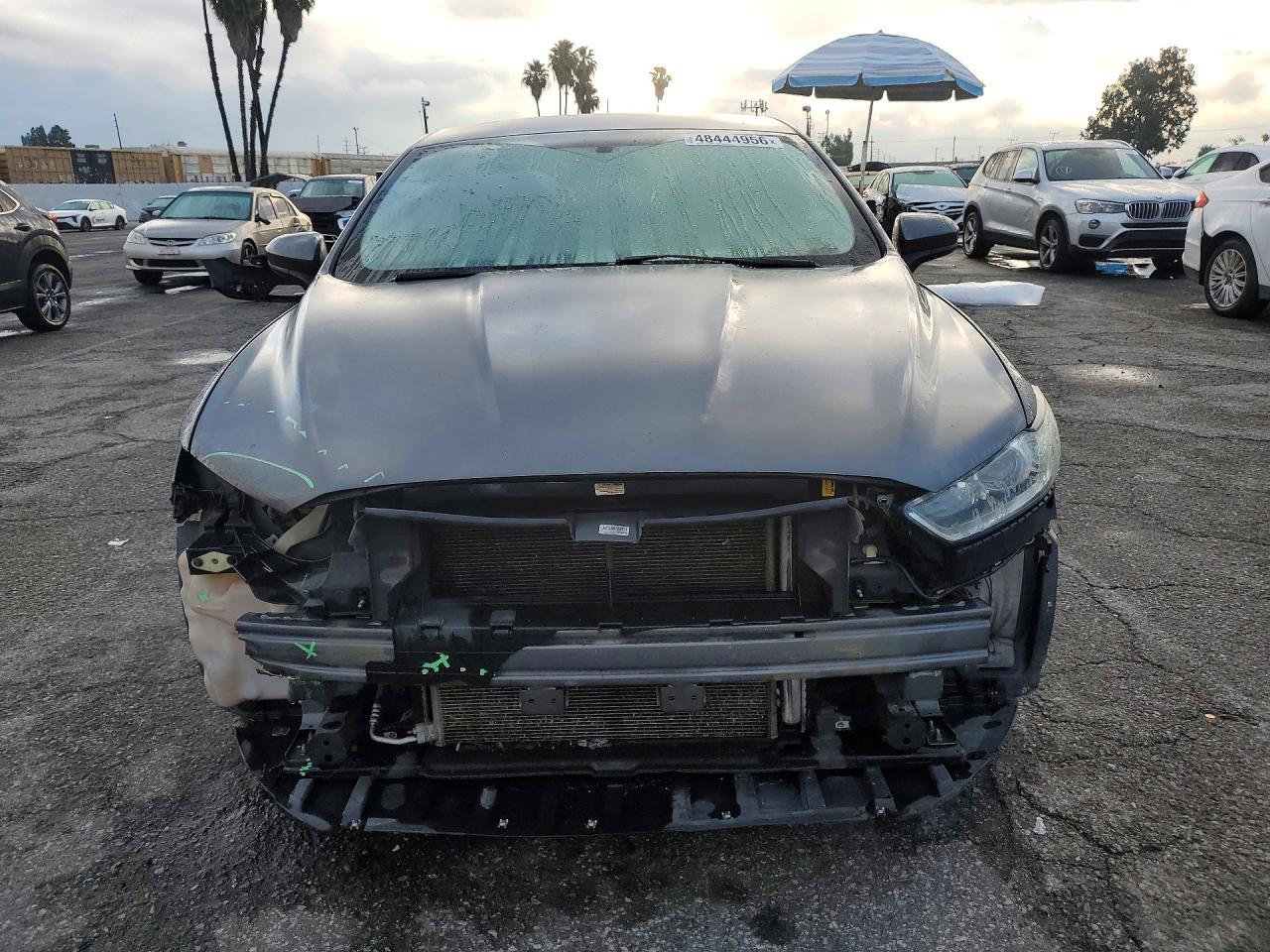 2014 Ford Fusion S - zdjęcie 5