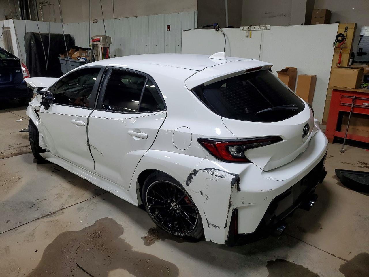 2025 Toyota Gr Corolla Premium - zdjęcie 2