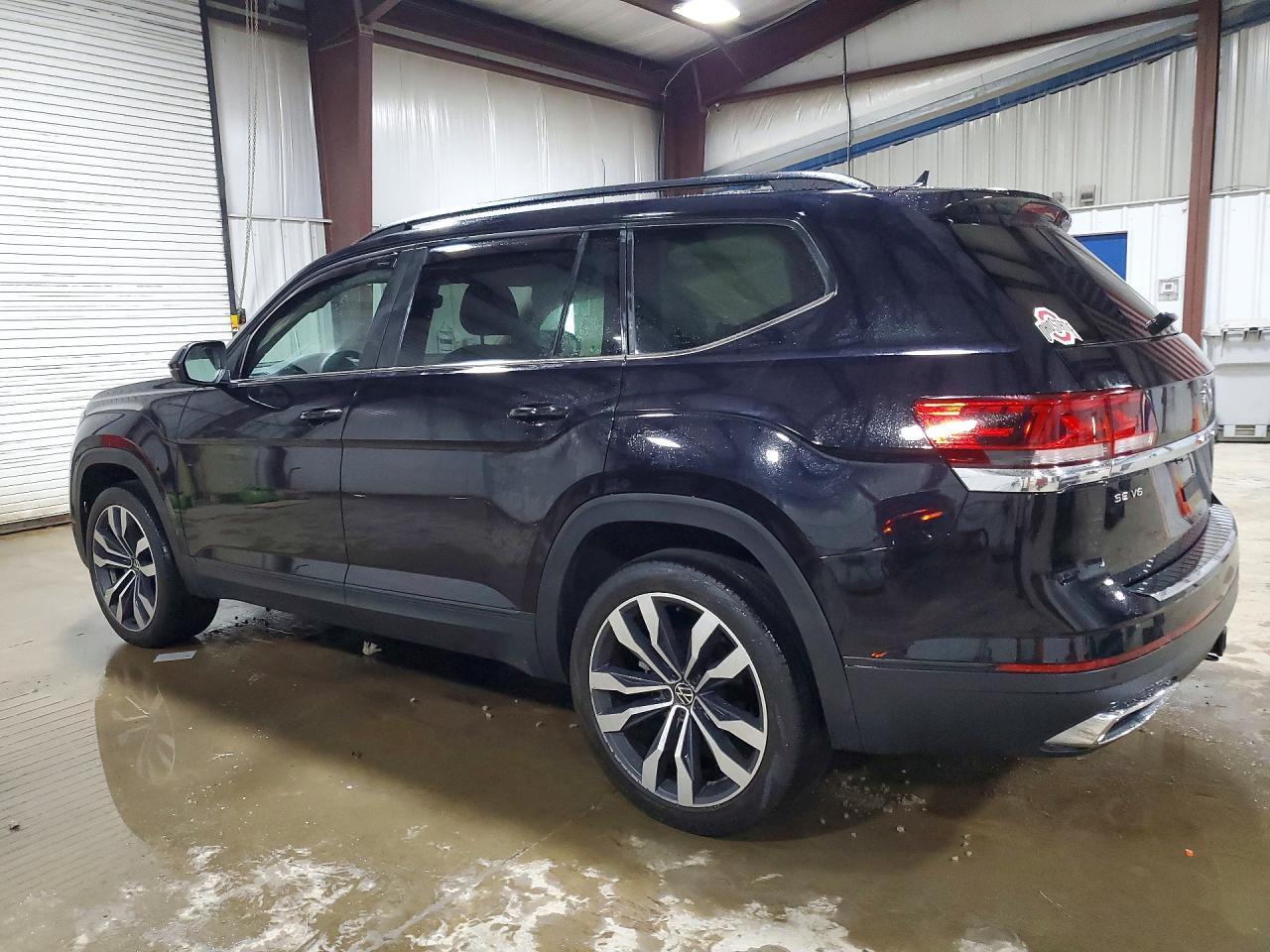2022 Volkswagen Atlas Se - zdjęcie 2
