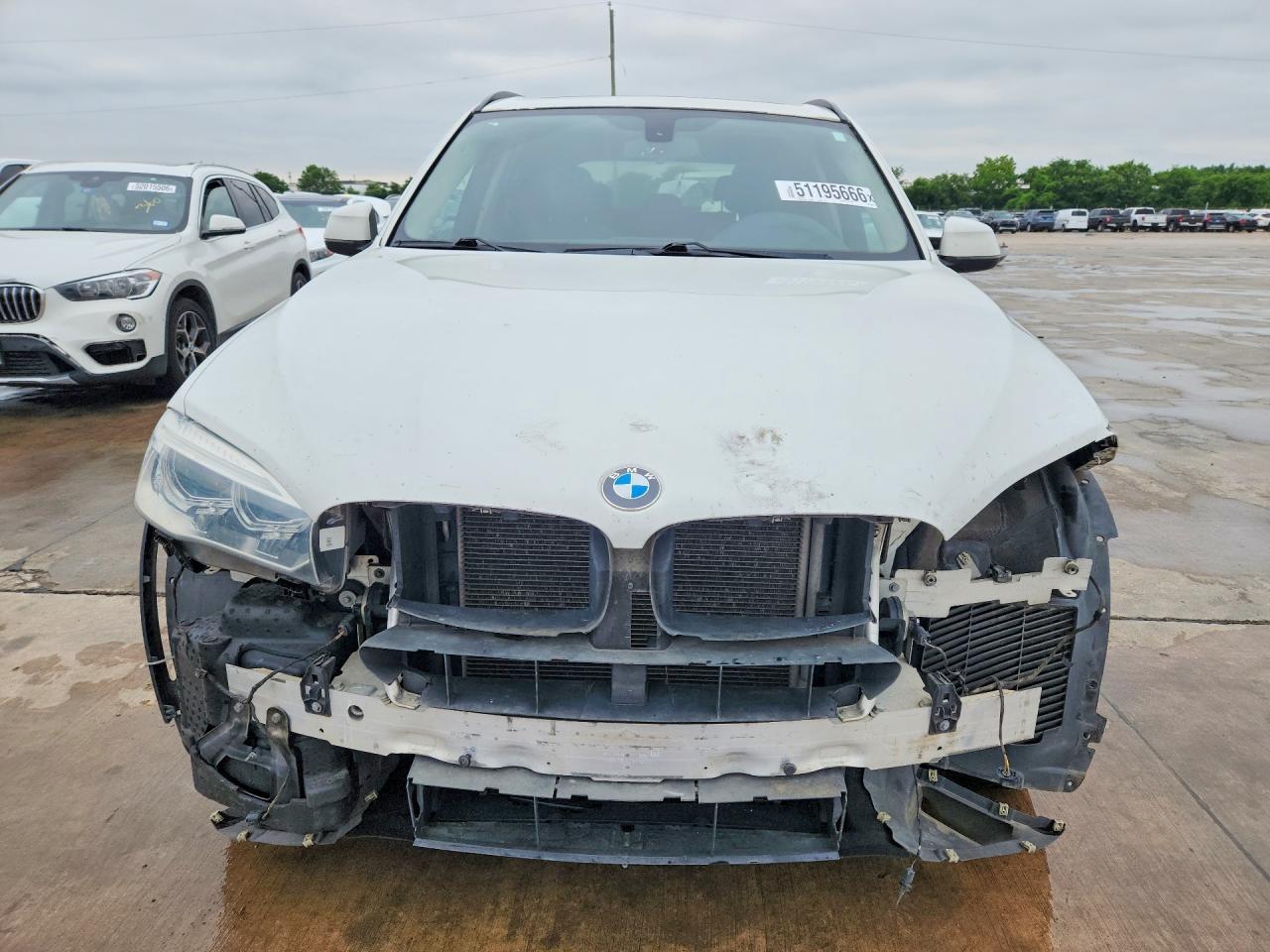 2014 BMW X5 xDrive35D - zdjęcie 5
