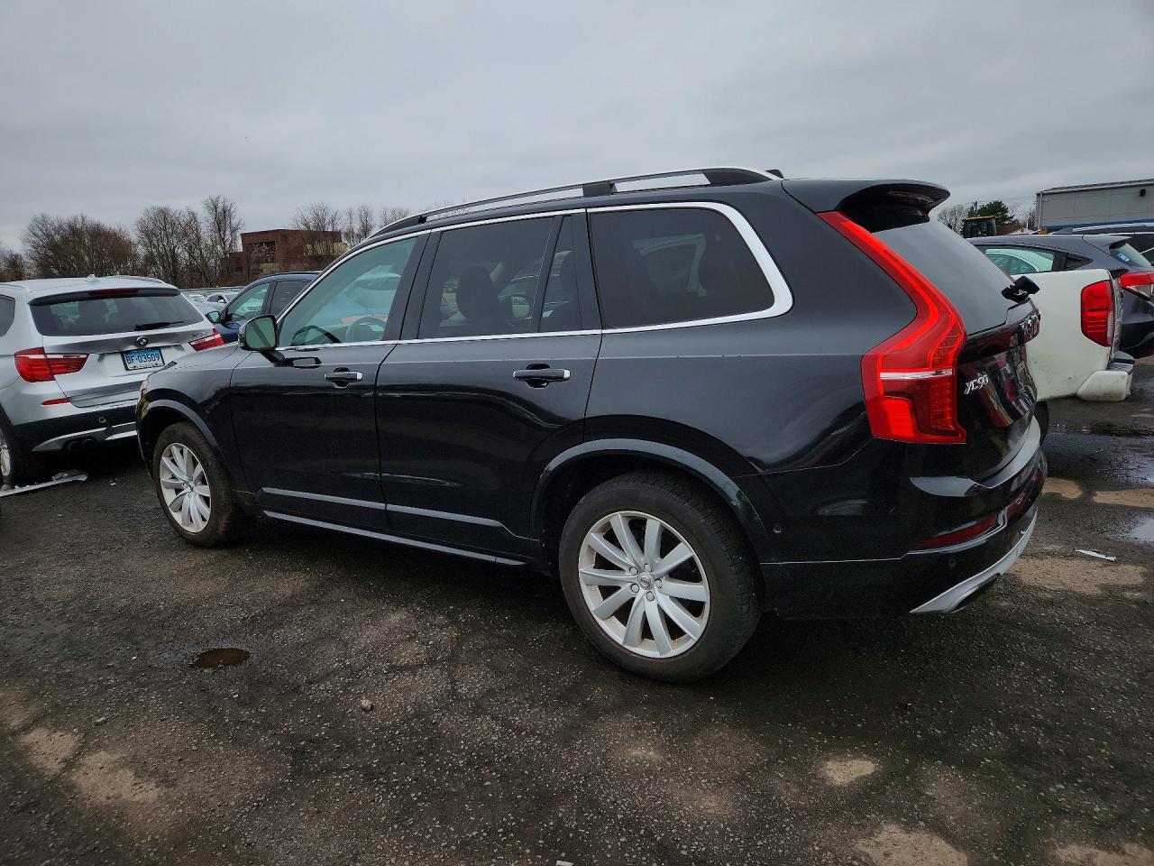 Volvo XC90 - zdjęcie 2