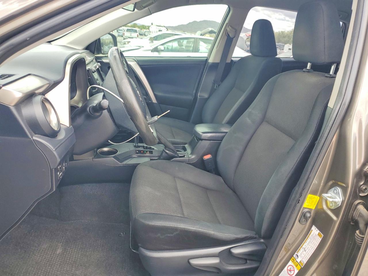 2014 Toyota Rav4 Le - zdjęcie 7