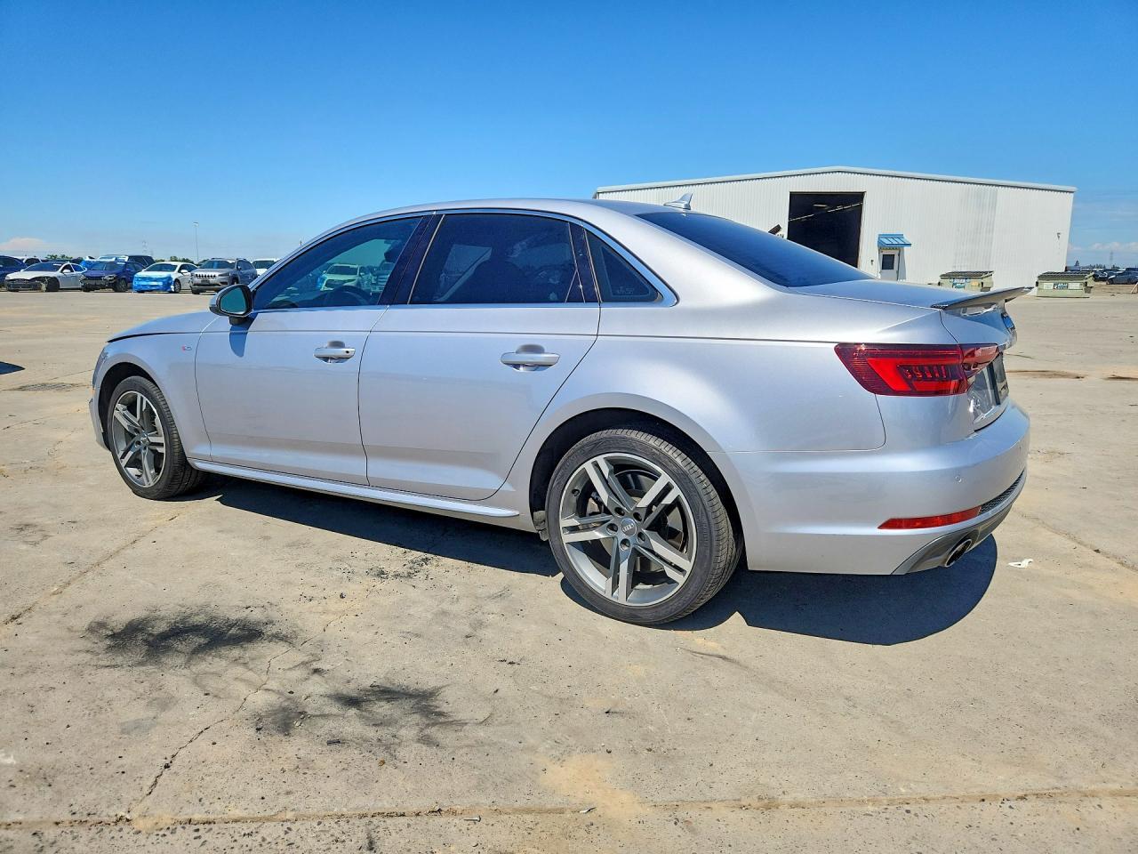 2018 Audi A4 Premium Plus - zdjęcie 2
