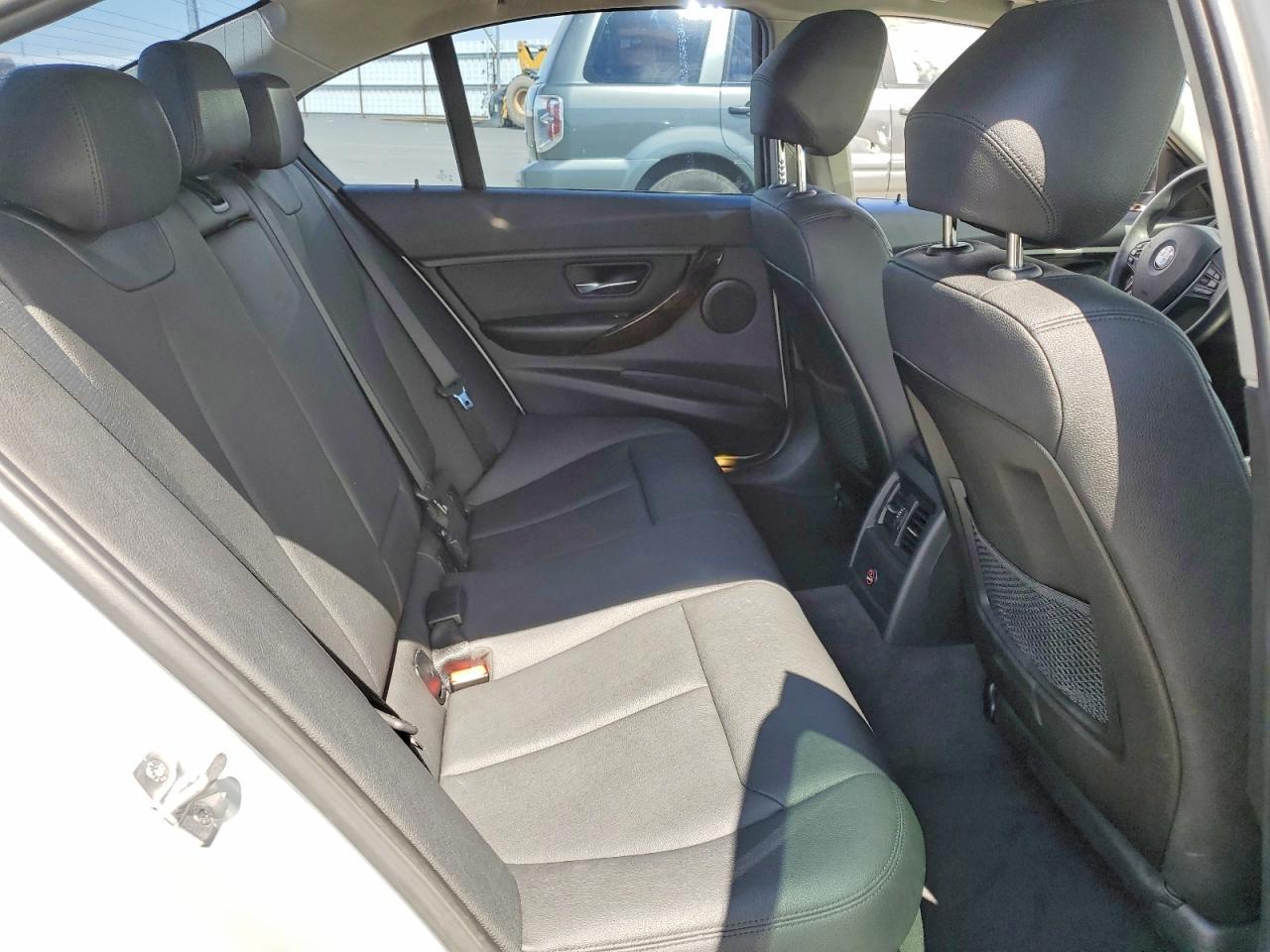 2014 BMW 328 I Sulev - zdjęcie 10