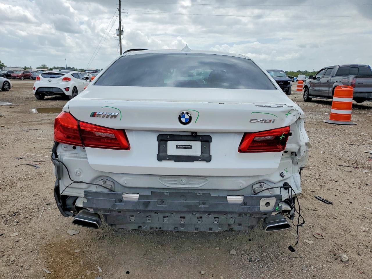 2018 BMW 540 I - zdjęcie 6