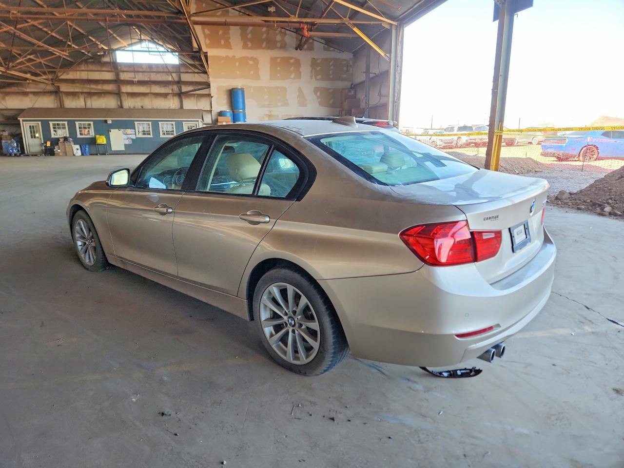 BMW Seria 3 - zdjęcie 2