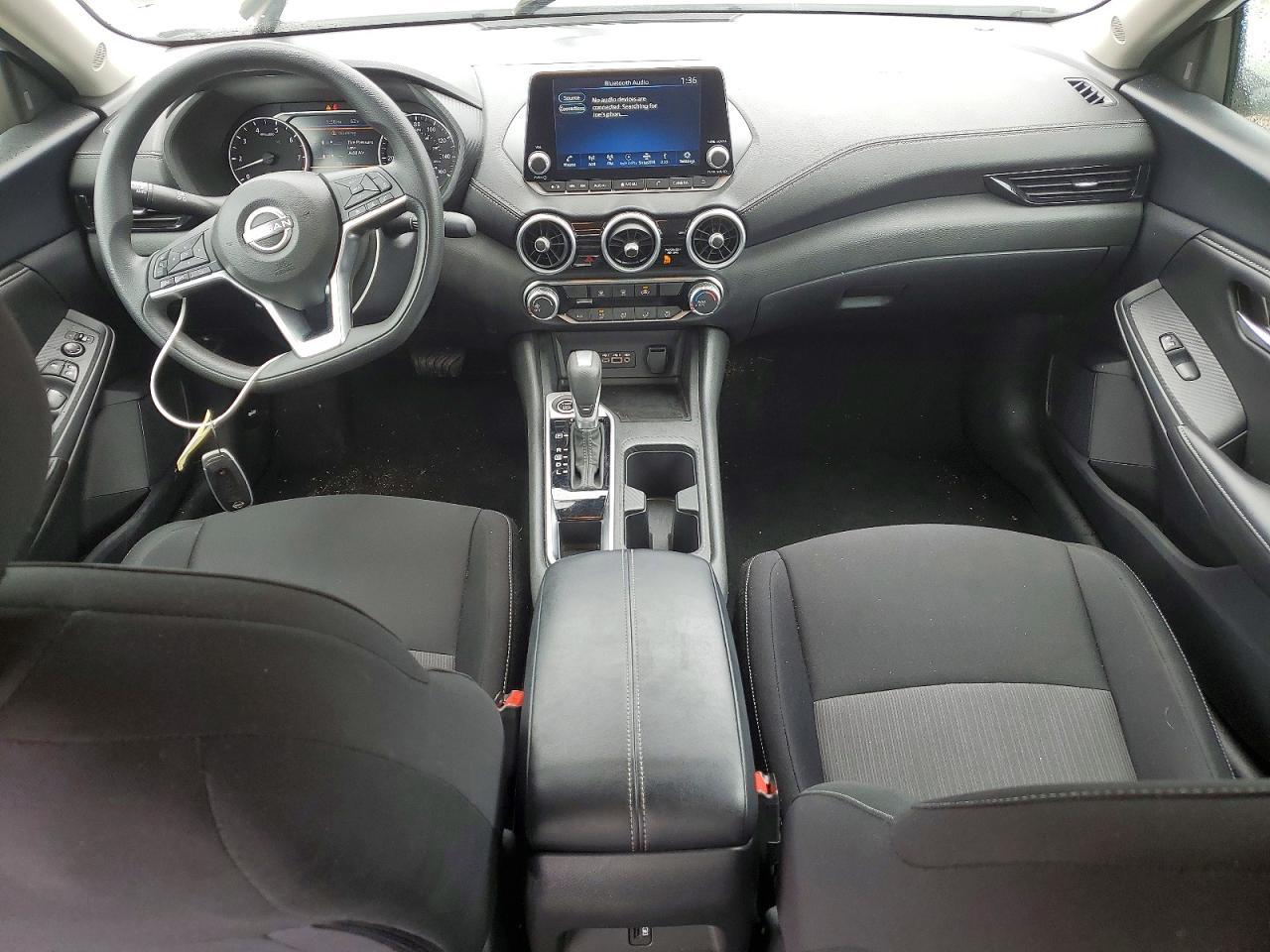 2025 Nissan Sentra Sv - zdjęcie 8