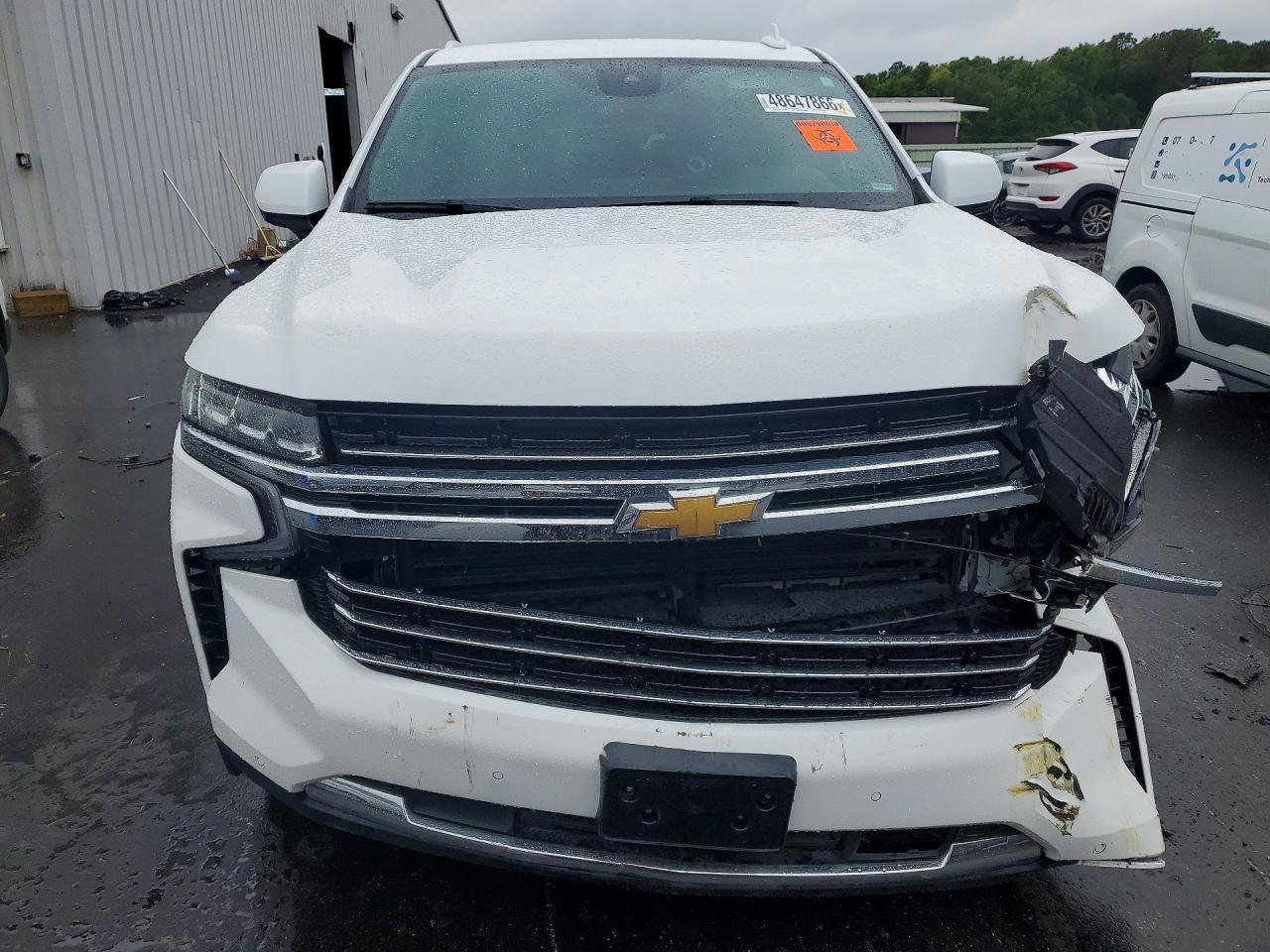 2023 Chevrolet Suburban C1500 Lt - zdjęcie 5