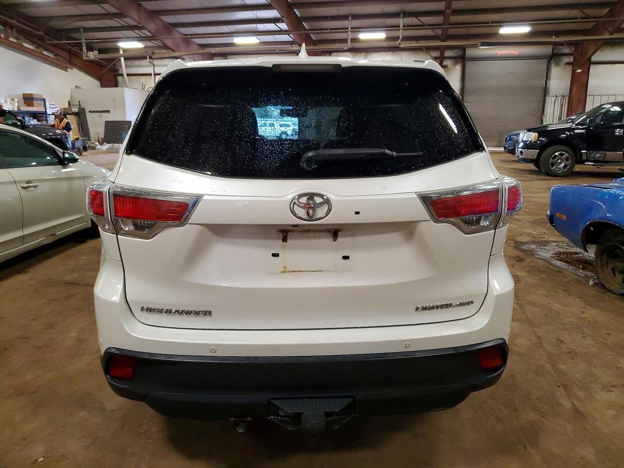 2014 Toyota Highlander Limited Platinum - zdjęcie 6