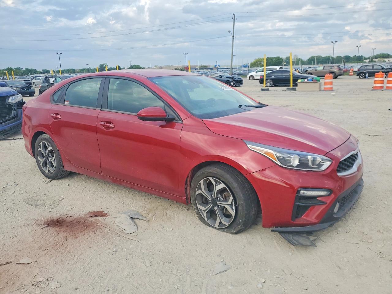 2019 Kia Forte Lxs - zdjęcie 4