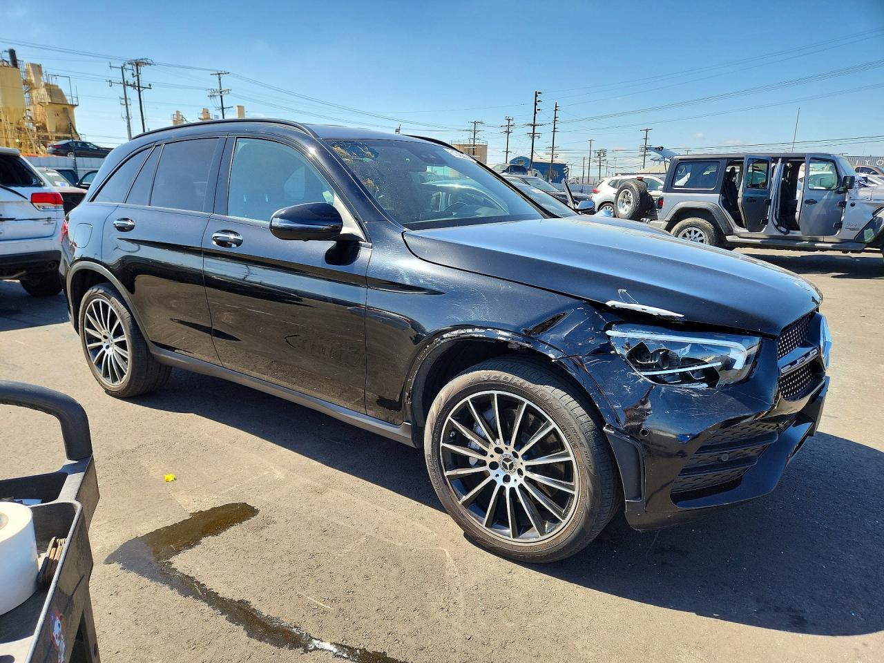 2022 Mercedes-Benz Glc 300 - zdjęcie 4
