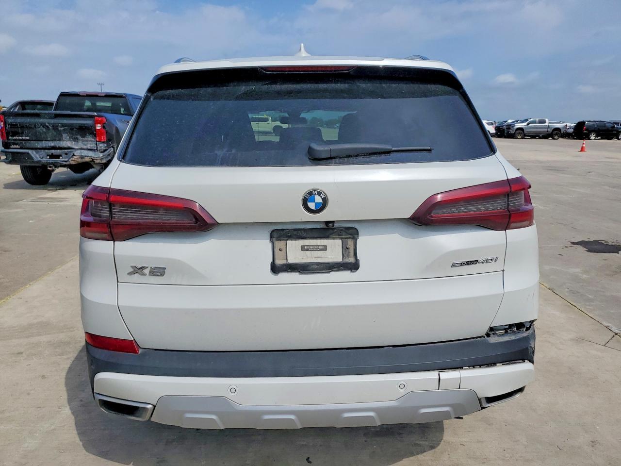 2021 BMW X5 - zdjęcie 6
