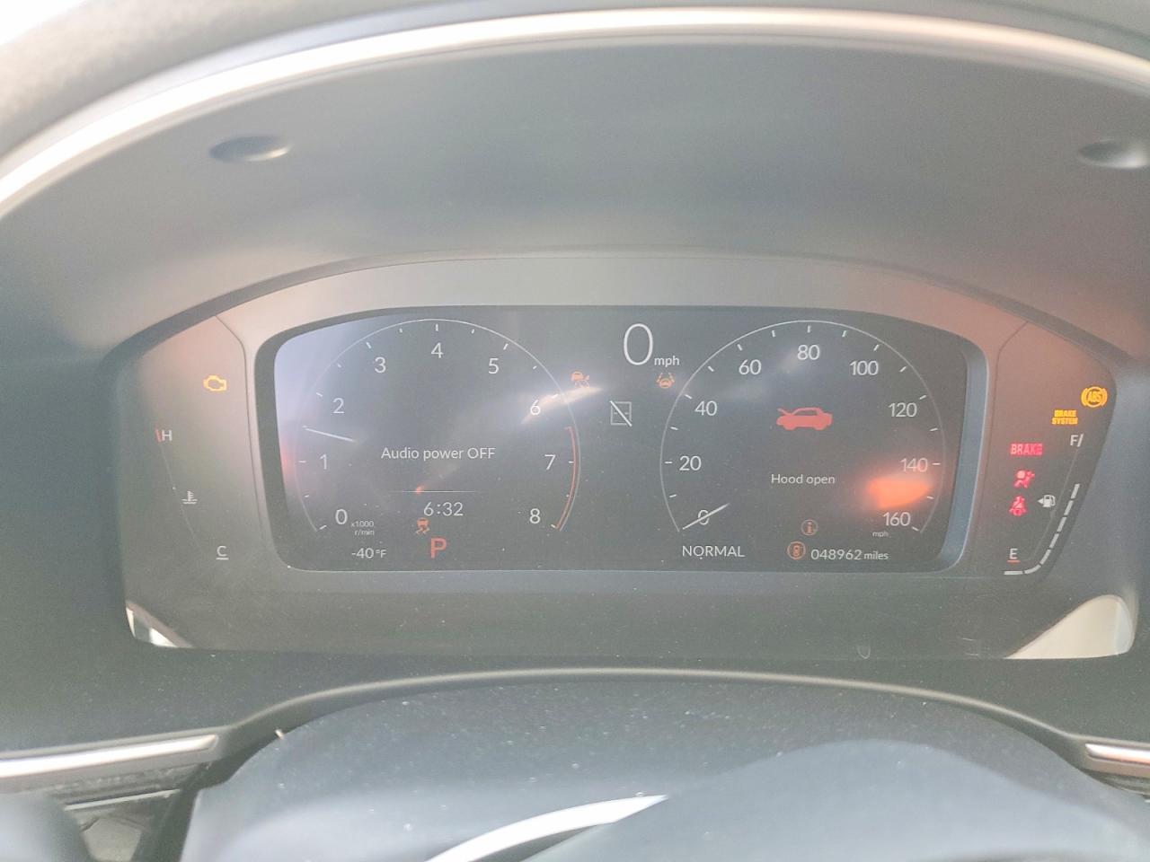 2024 Honda Civic Touring - zdjęcie 9
