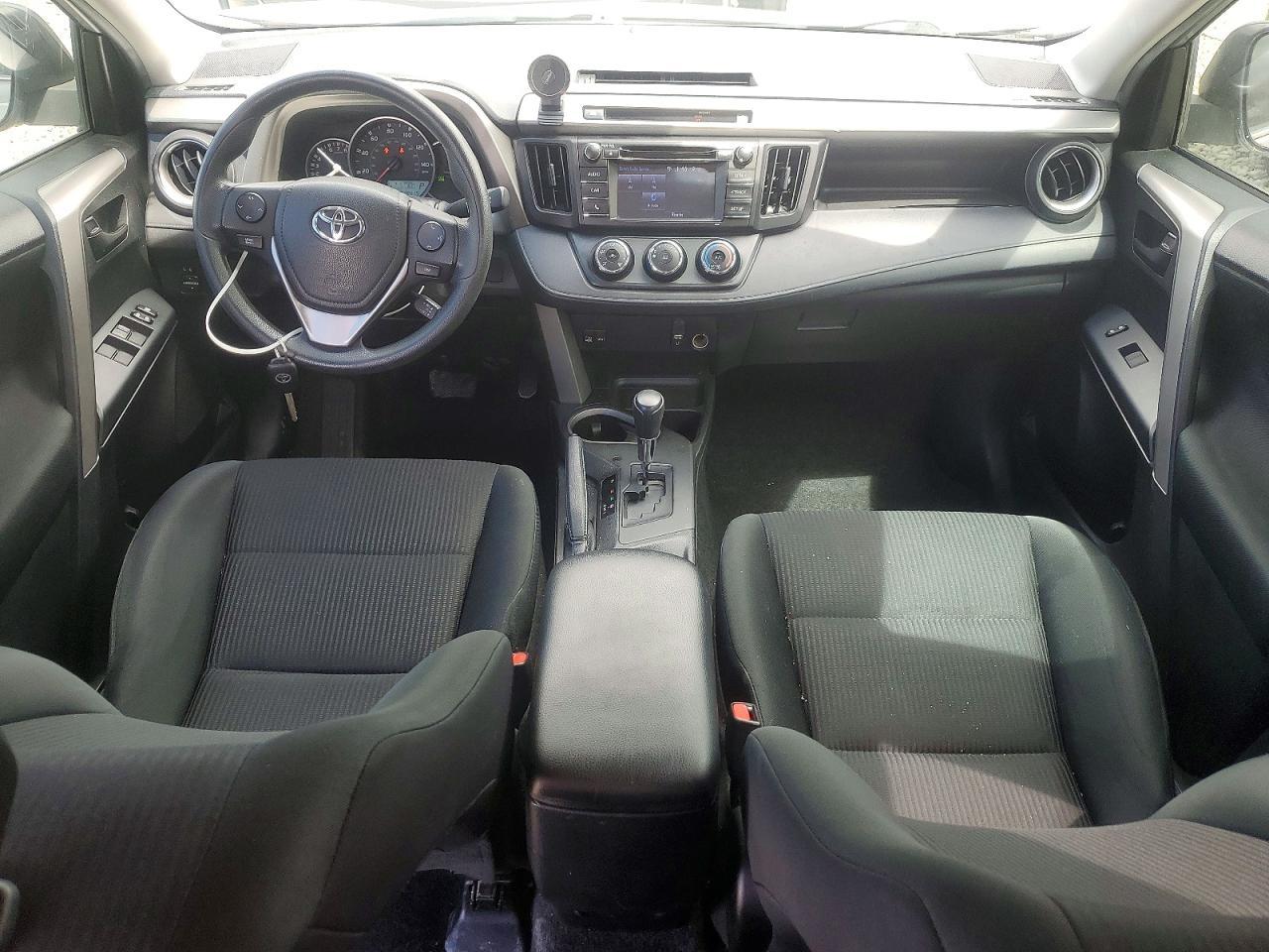 2016 Toyota Rav4 Le - zdjęcie 8