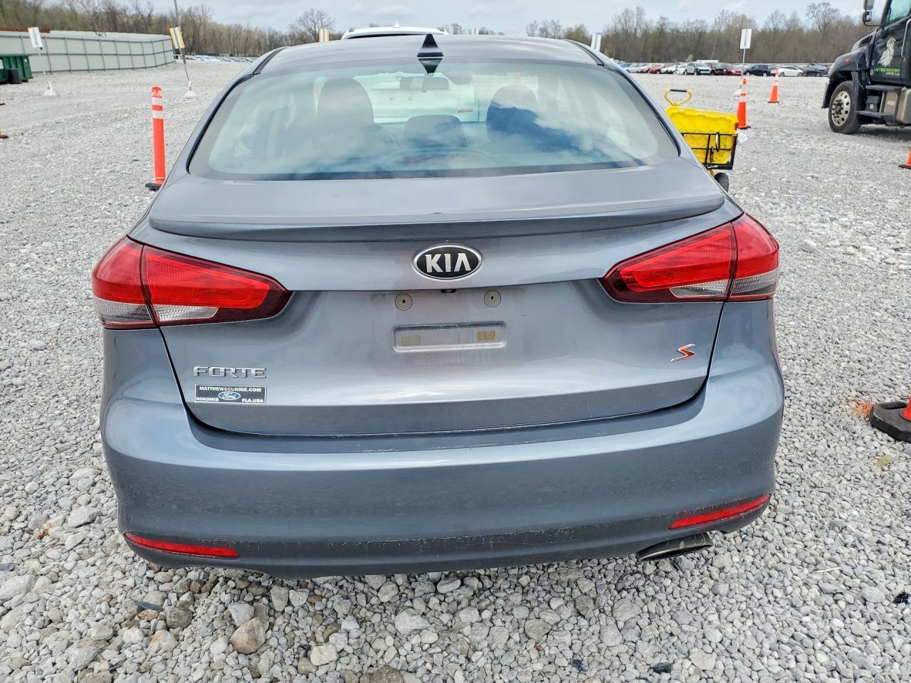 2018 Kia Forte S - zdjęcie 6