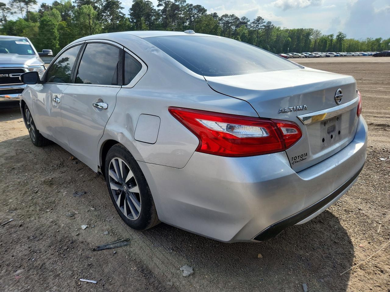 2017 Nissan Altima 2.5 Sl - zdjęcie 2