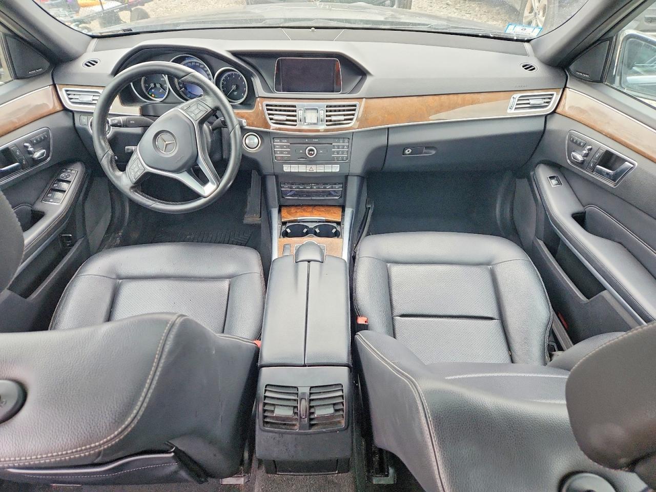 2016 Mercedes-Benz E 350 4Matic - zdjęcie 8