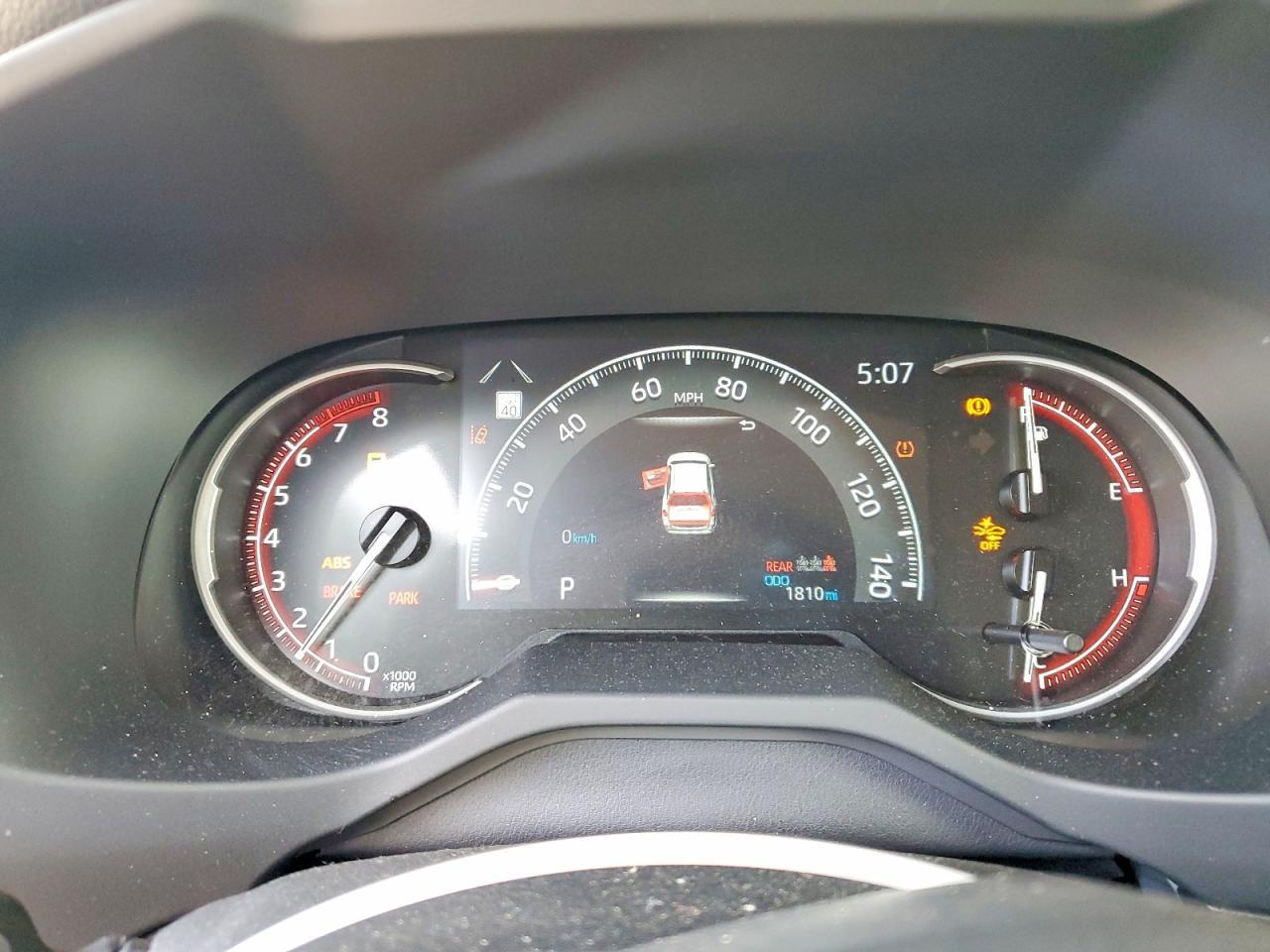 2025 Toyota Rav4 Le - zdjęcie 9