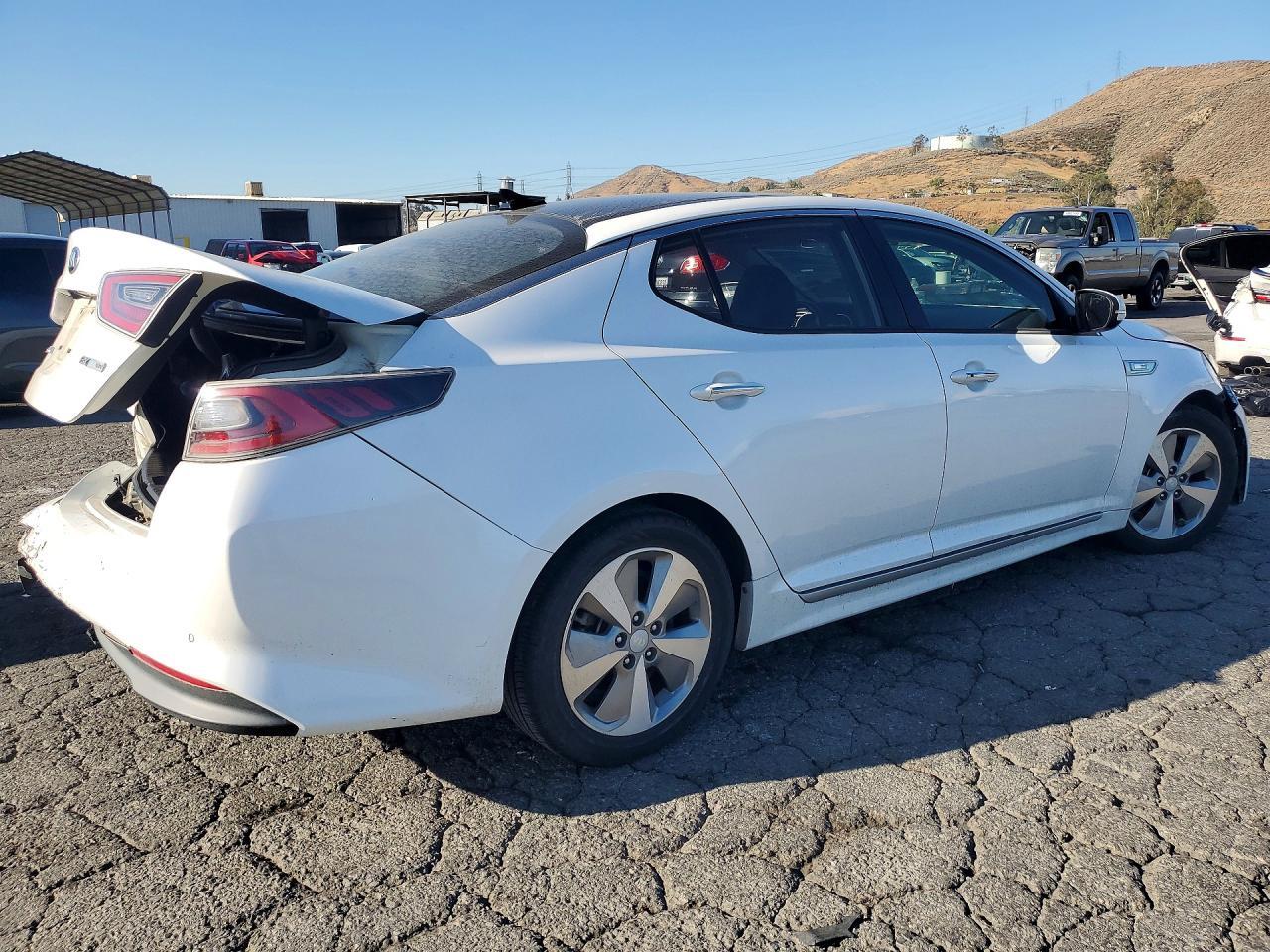 2016 Kia Optima Hybrid - zdjęcie 3