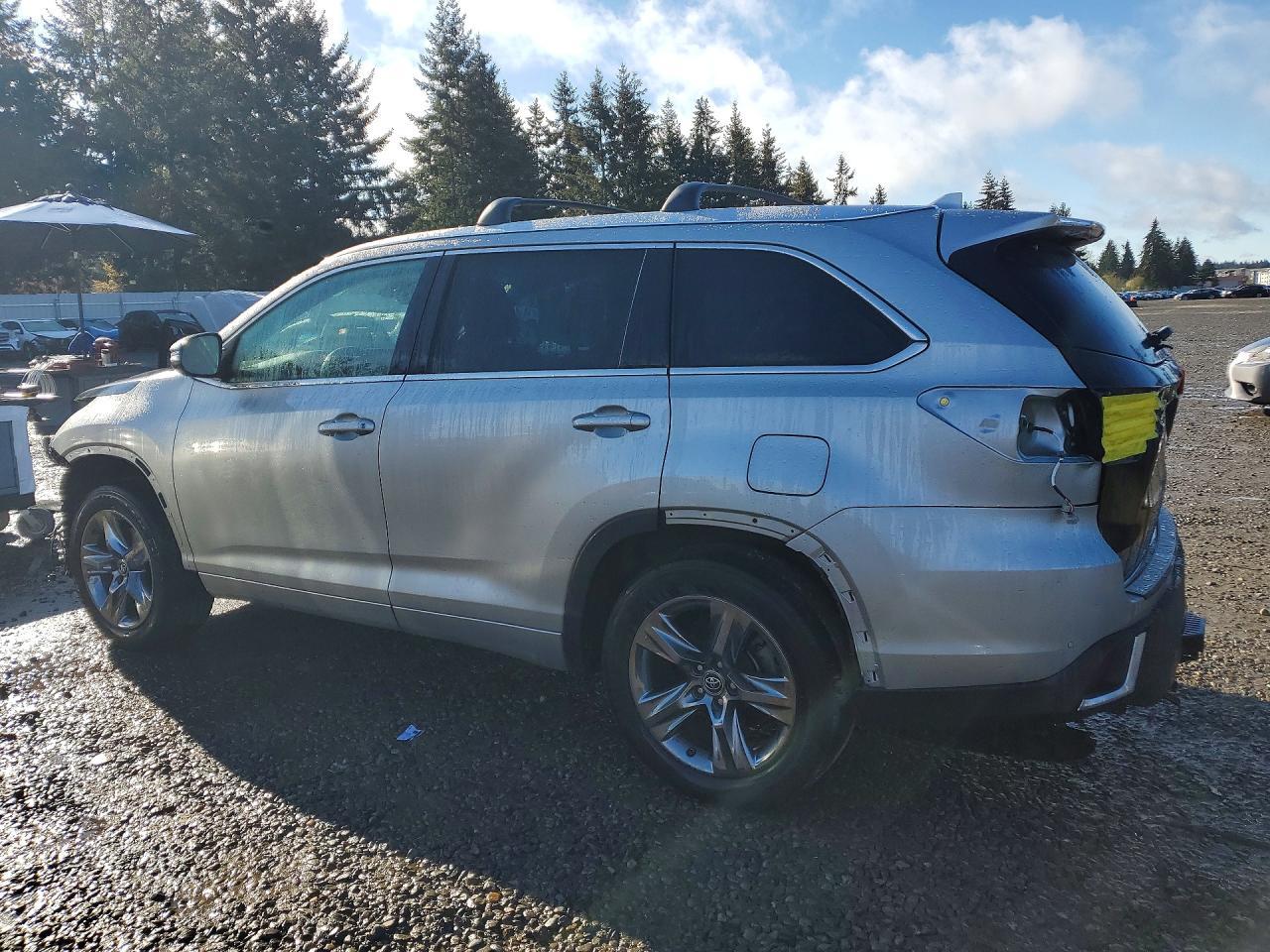 2019 Toyota Highlander Limited Platinum - zdjęcie 2