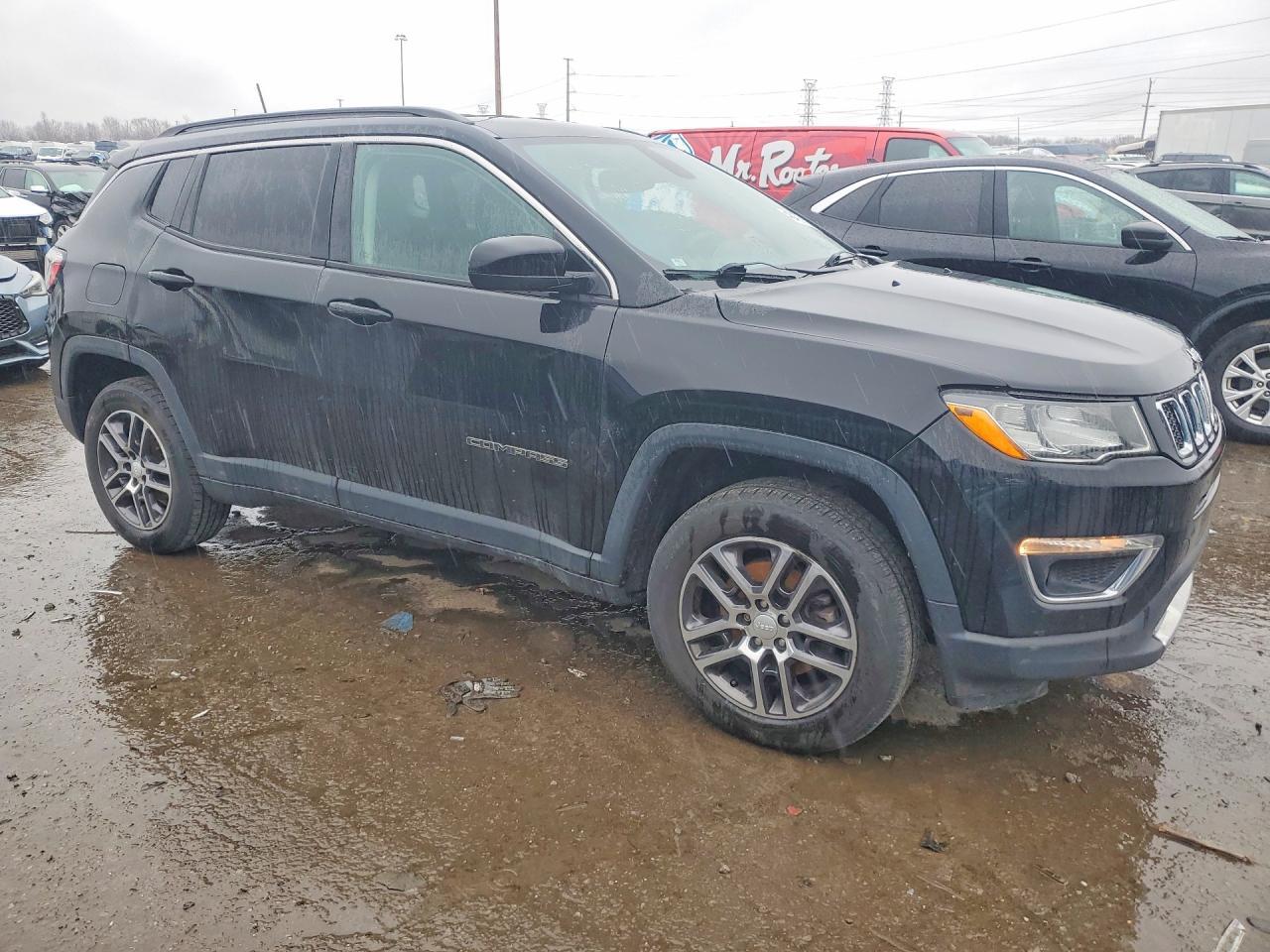 2017 Jeep Compass Latitude - zdjęcie 4