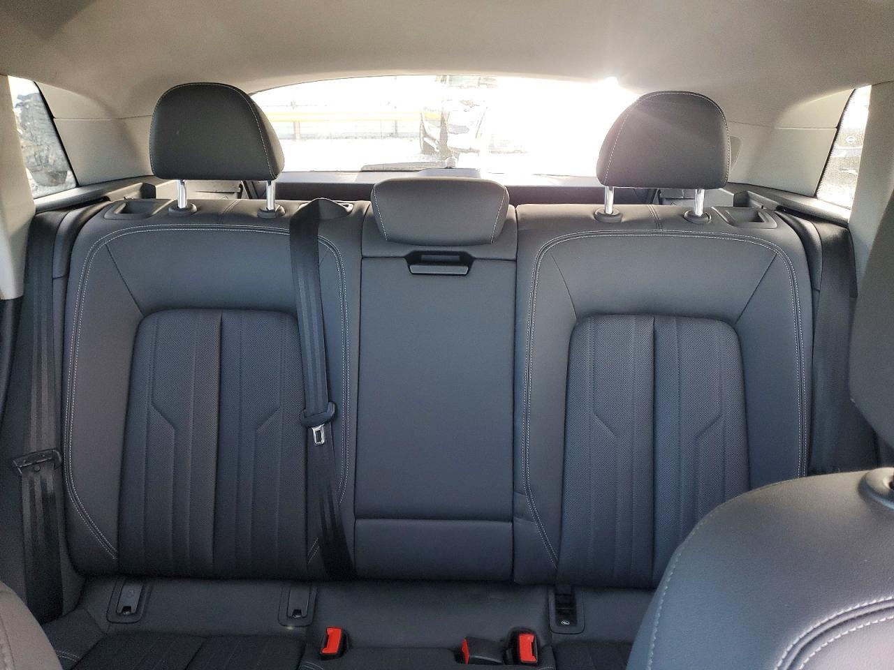 2022 Audi E-Tron Premium Plus - zdjęcie 10