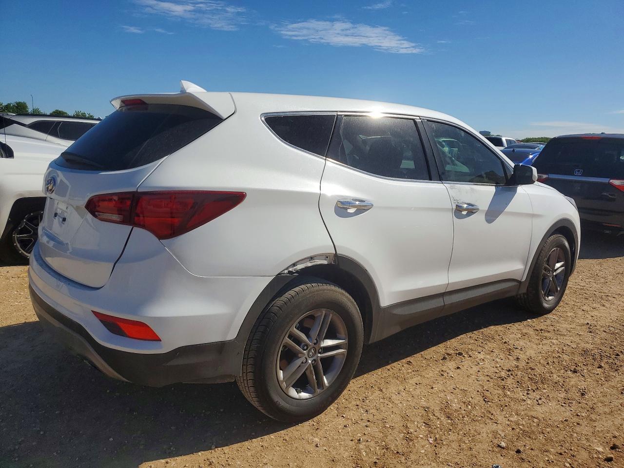 2017 Hyundai Santa Fe Sport 2.4L - zdjęcie 3
