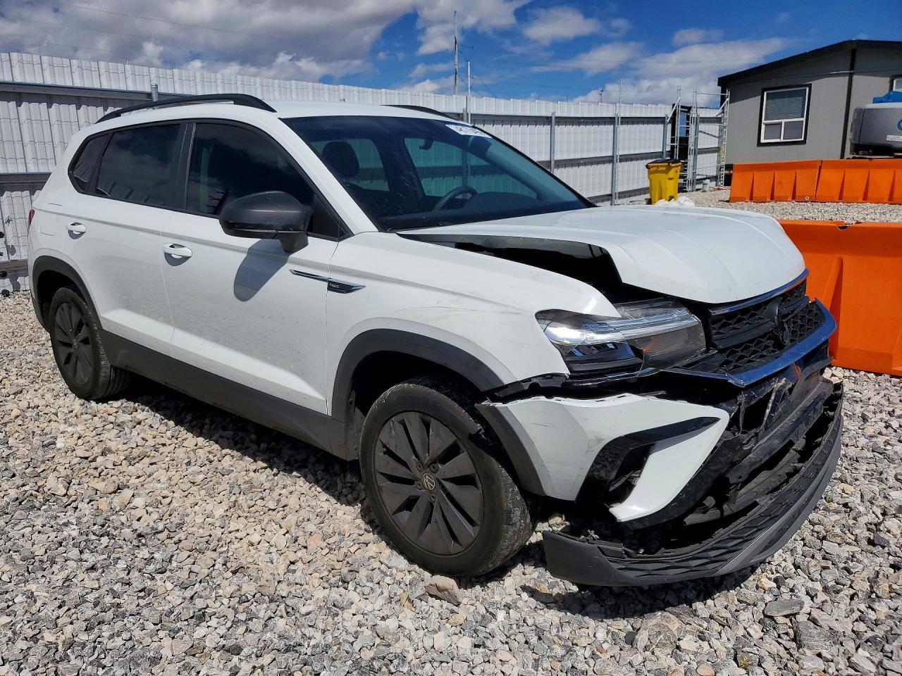 2022 Volkswagen Taos S - zdjęcie 4