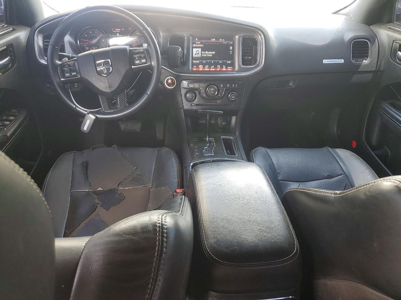 2013 Dodge Charger R - zdjęcie 8