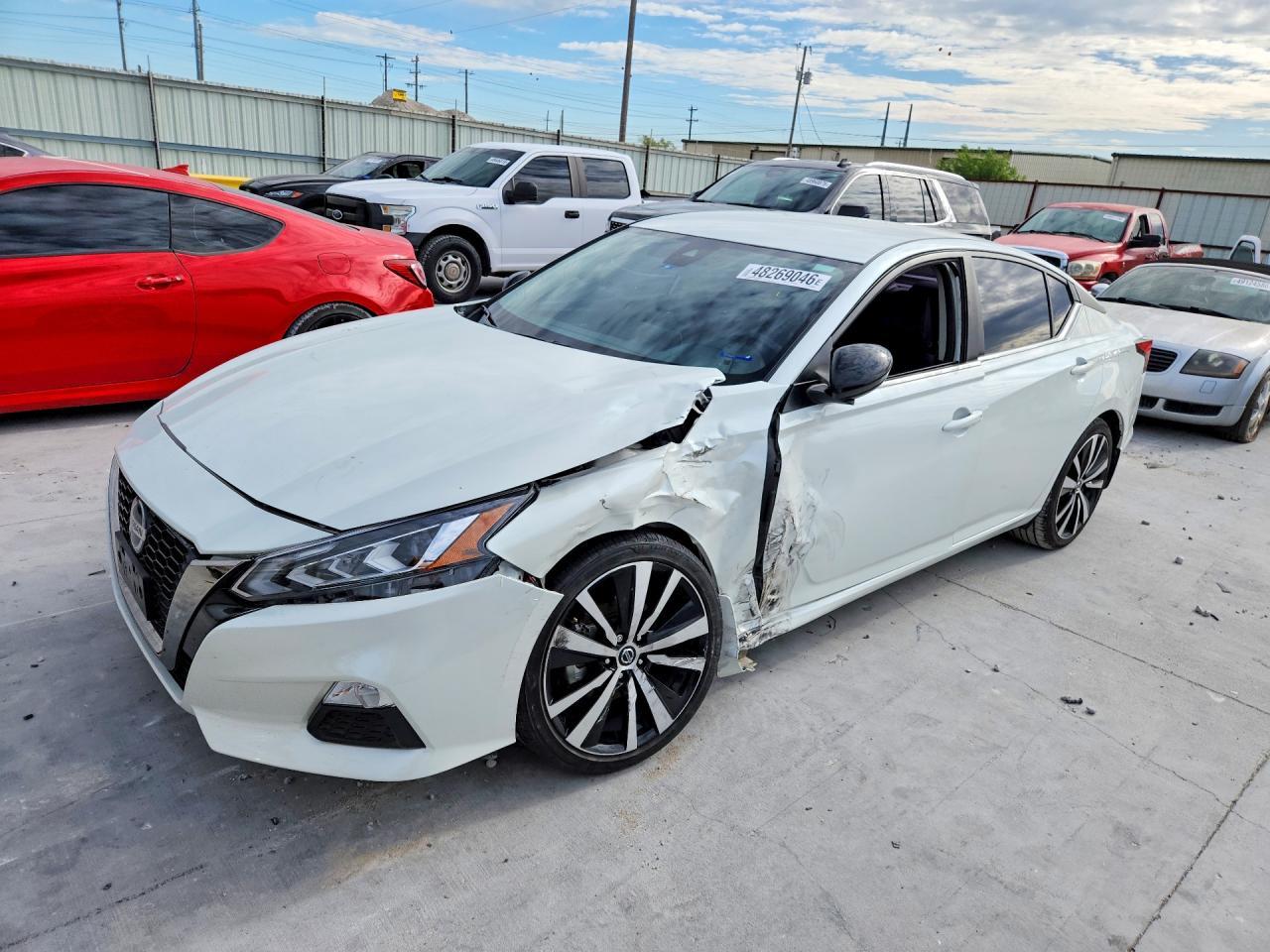 2022 Nissan Altima 2.5 Sr - zdjęcie główne